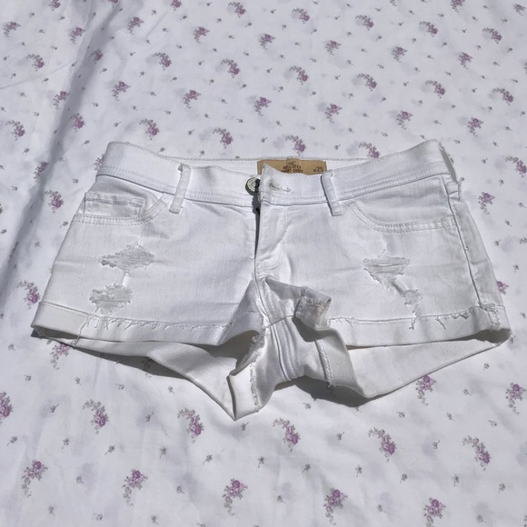 Hollister shorts size 1 - Picture 1 of 3